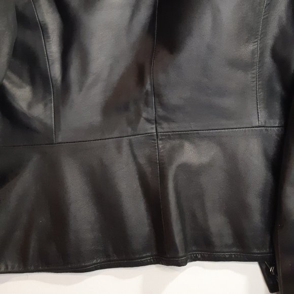 Leather Jacket for women Like new! - Picture 11 of 11